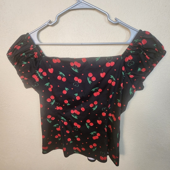 Collectif Dolores Cherry Print Retro Top 2XL (US14) NWOT (5780) - Picture 3 of 7